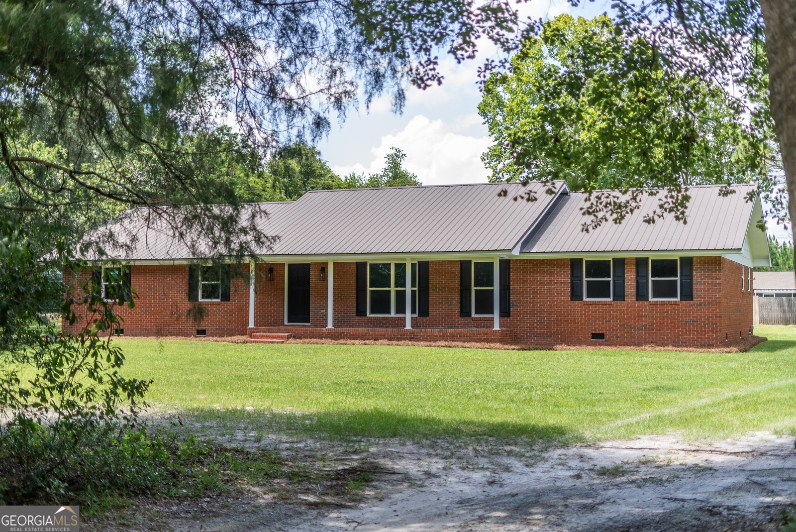 115 Travis Trail Waycross - main photo