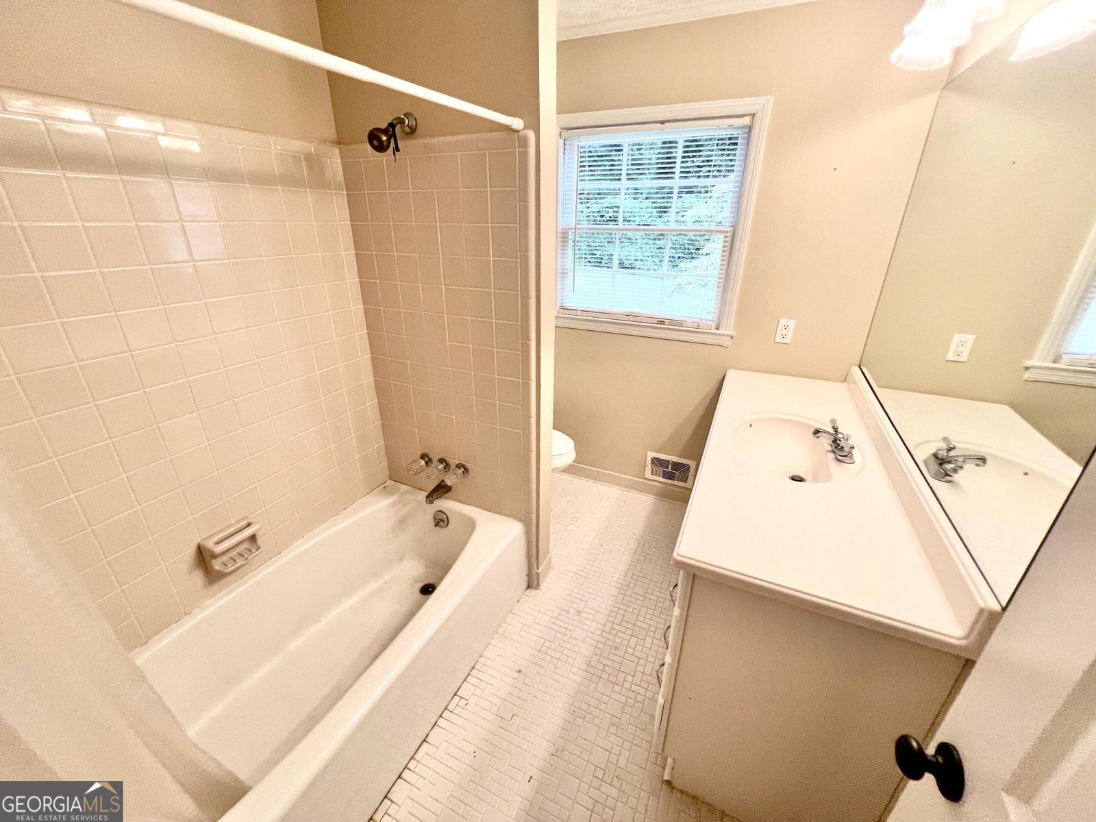 2449 Due West Circle Kennesaw - 40