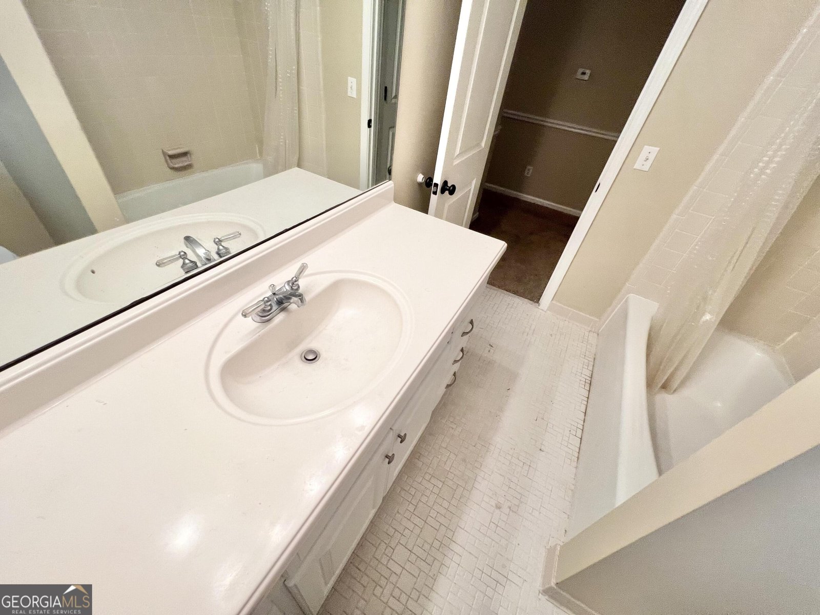 2449 Due West Circle Kennesaw - 43