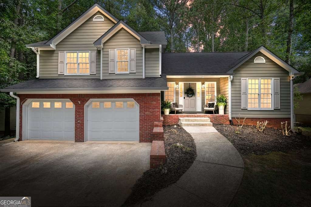 608 Wedgewood Drive Woodstock - 1