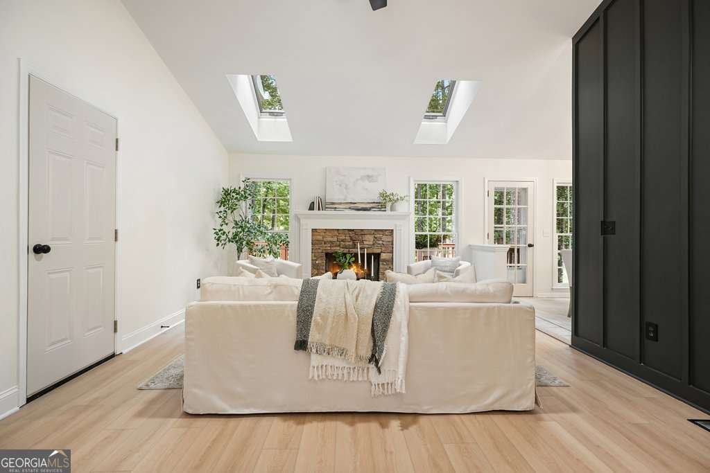 608 Wedgewood Drive Woodstock - 10