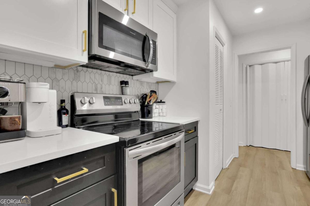 3113 Lake Pointe Circle Roswell - 11