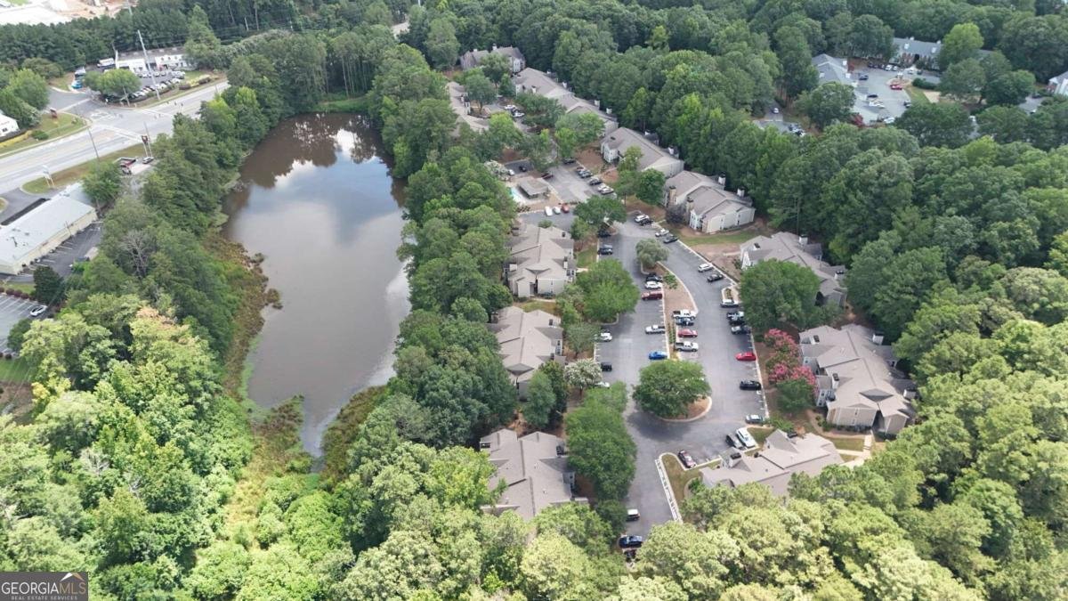3113 Lake Pointe Circle Roswell - 44
