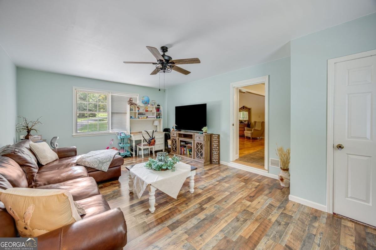 5808 Yellow Creek Road Murrayville - 37