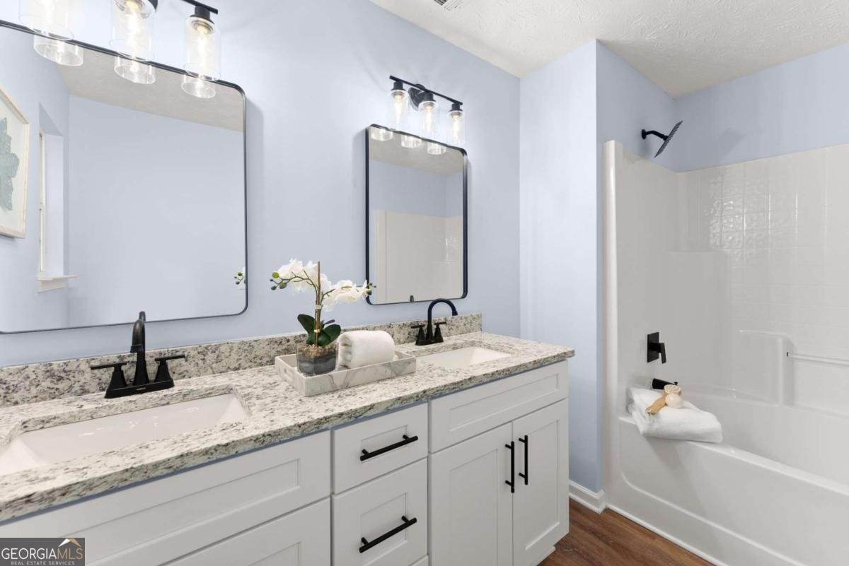 4722 Middleboro Lane Gainesville - 20