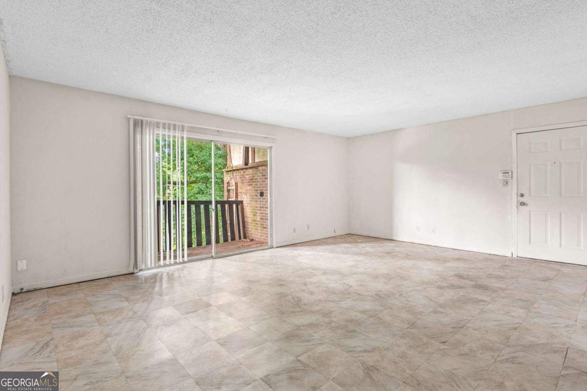1315 Camelot Drive Atlanta - 3