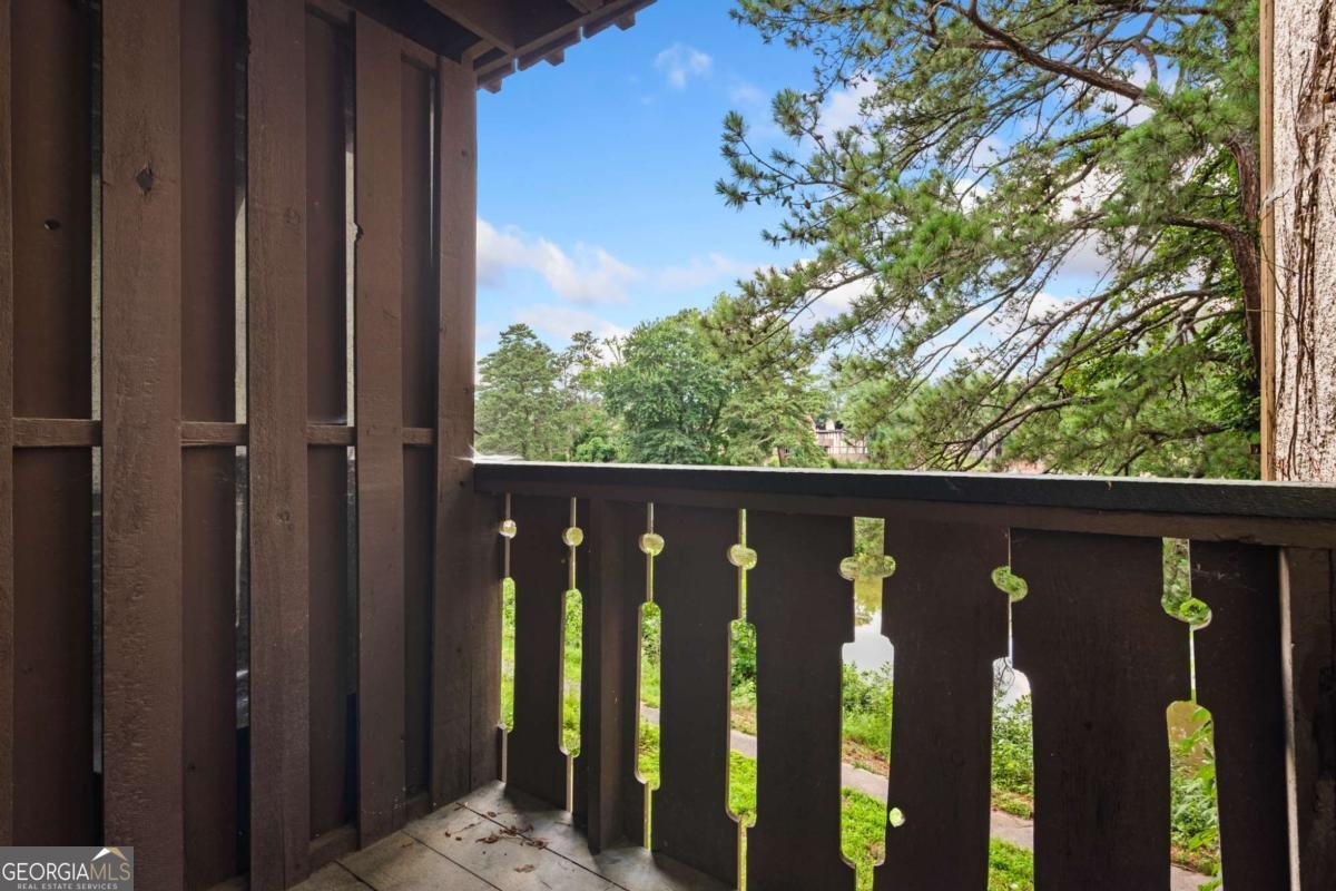 1315 Camelot Drive Atlanta - 4