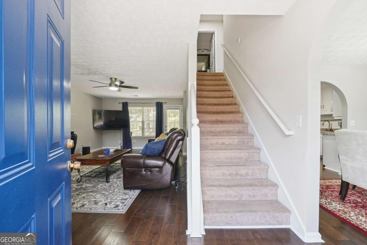 4255 Willow Springs Drive Loganville - 4