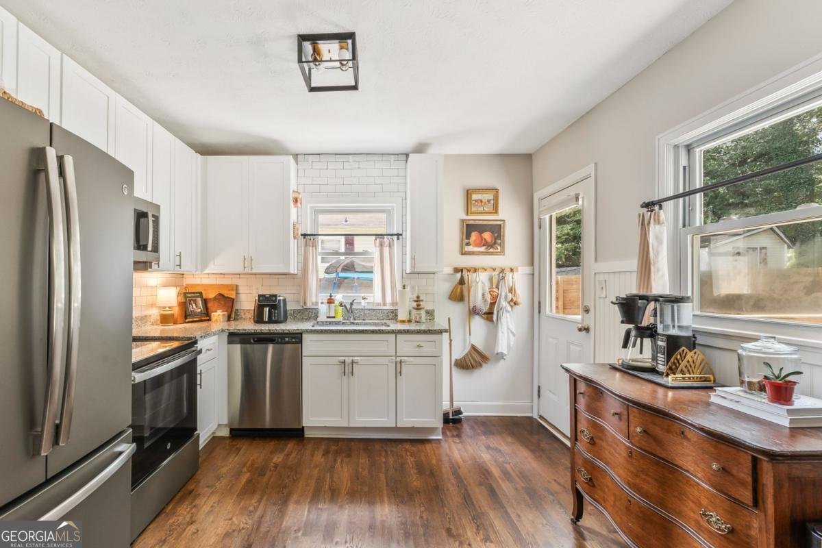 87 Otis Street Marietta - 9