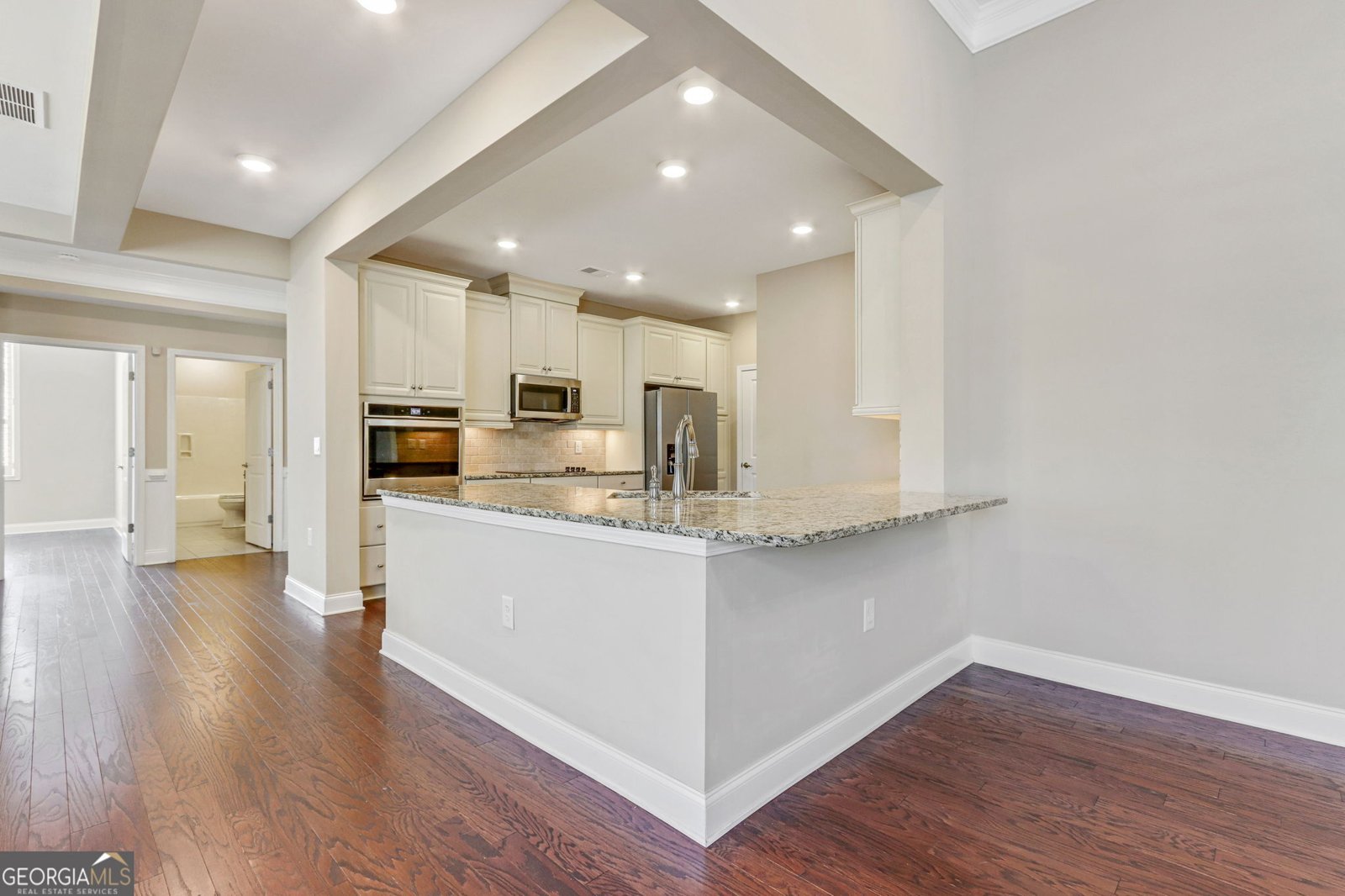 327 Cherokee Station Circle Woodstock - 1