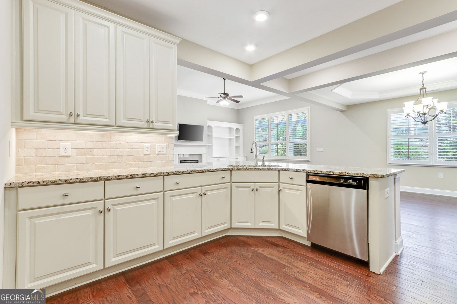 327 Cherokee Station Circle Woodstock - 3