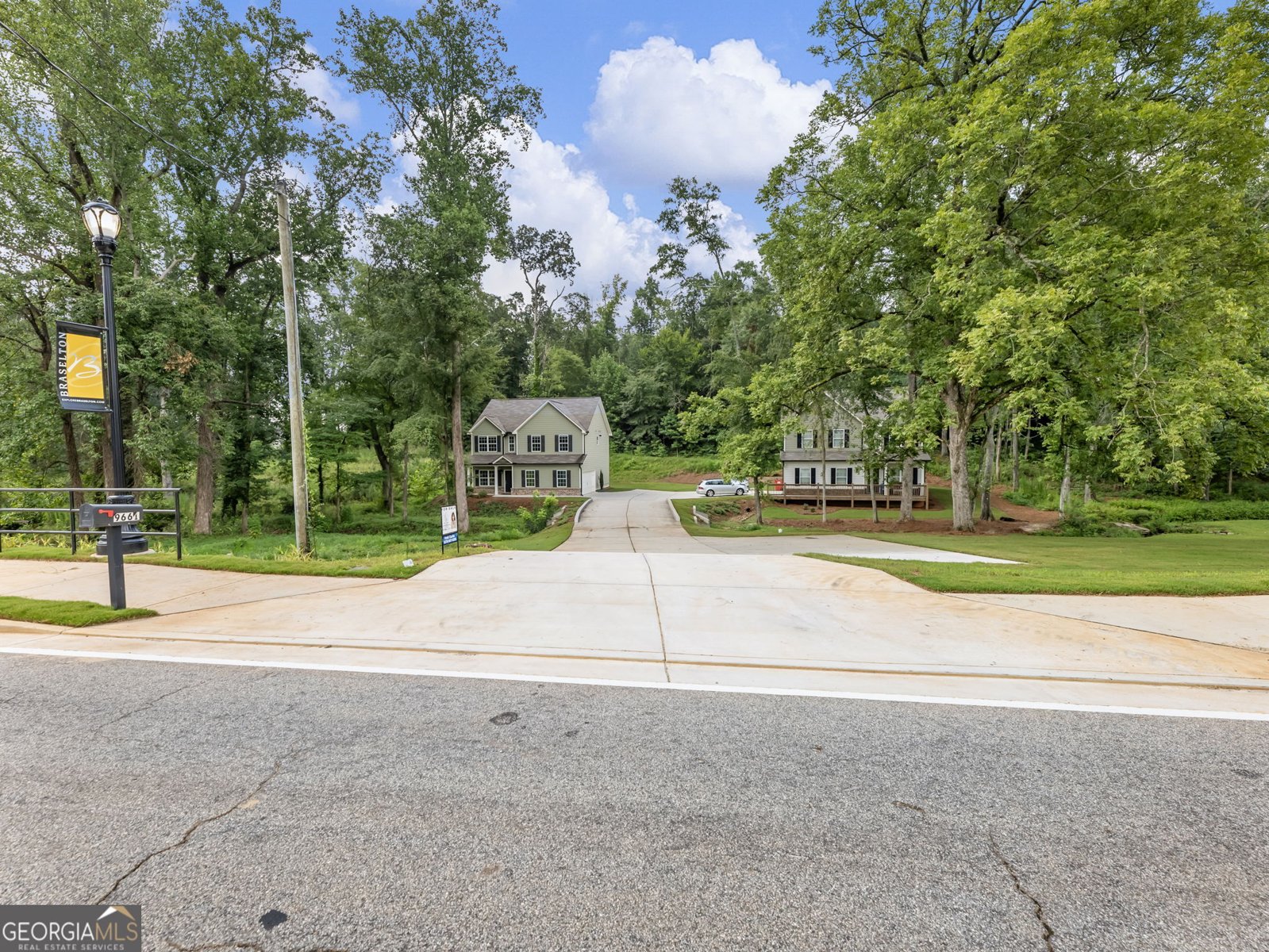 9661 Davis Street Braselton - 2