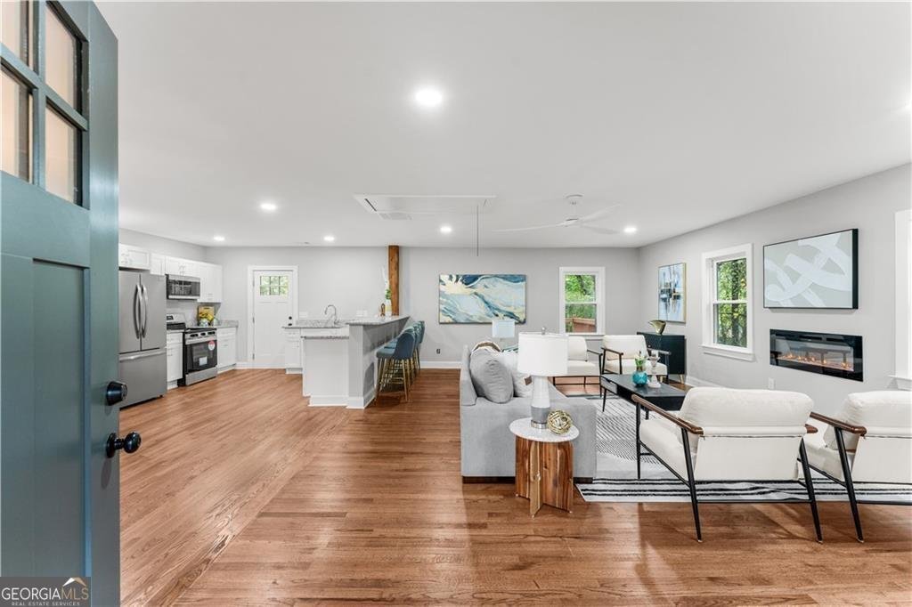 2205 Stockbridge Drive Atlanta - 27