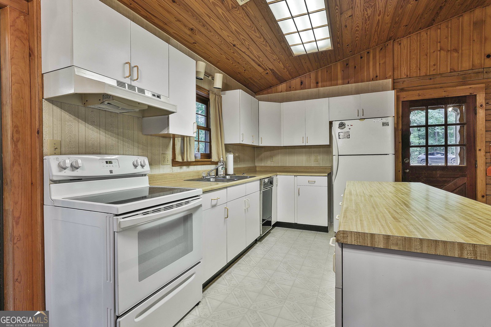 165 Boynton Road Hampton - 21