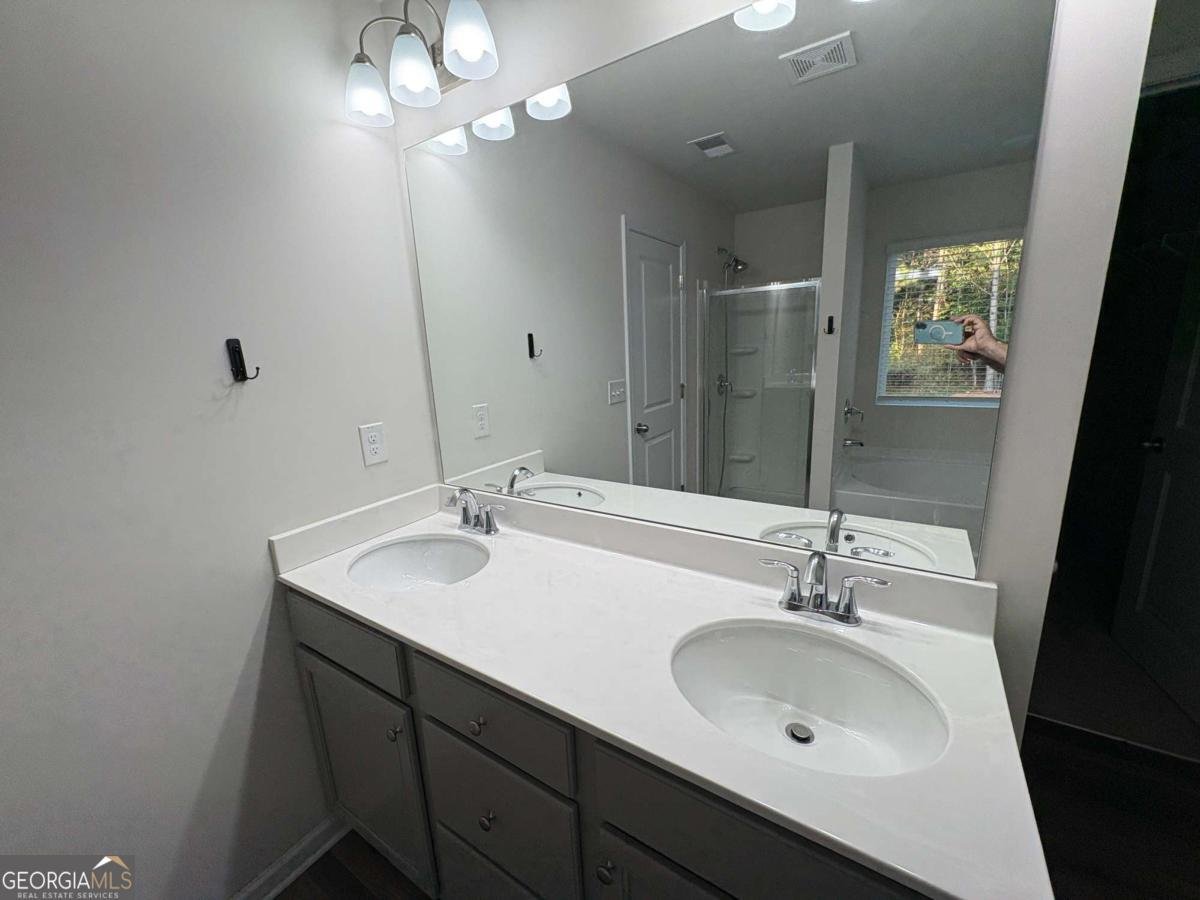 336 Regent Park Hoschton - 10