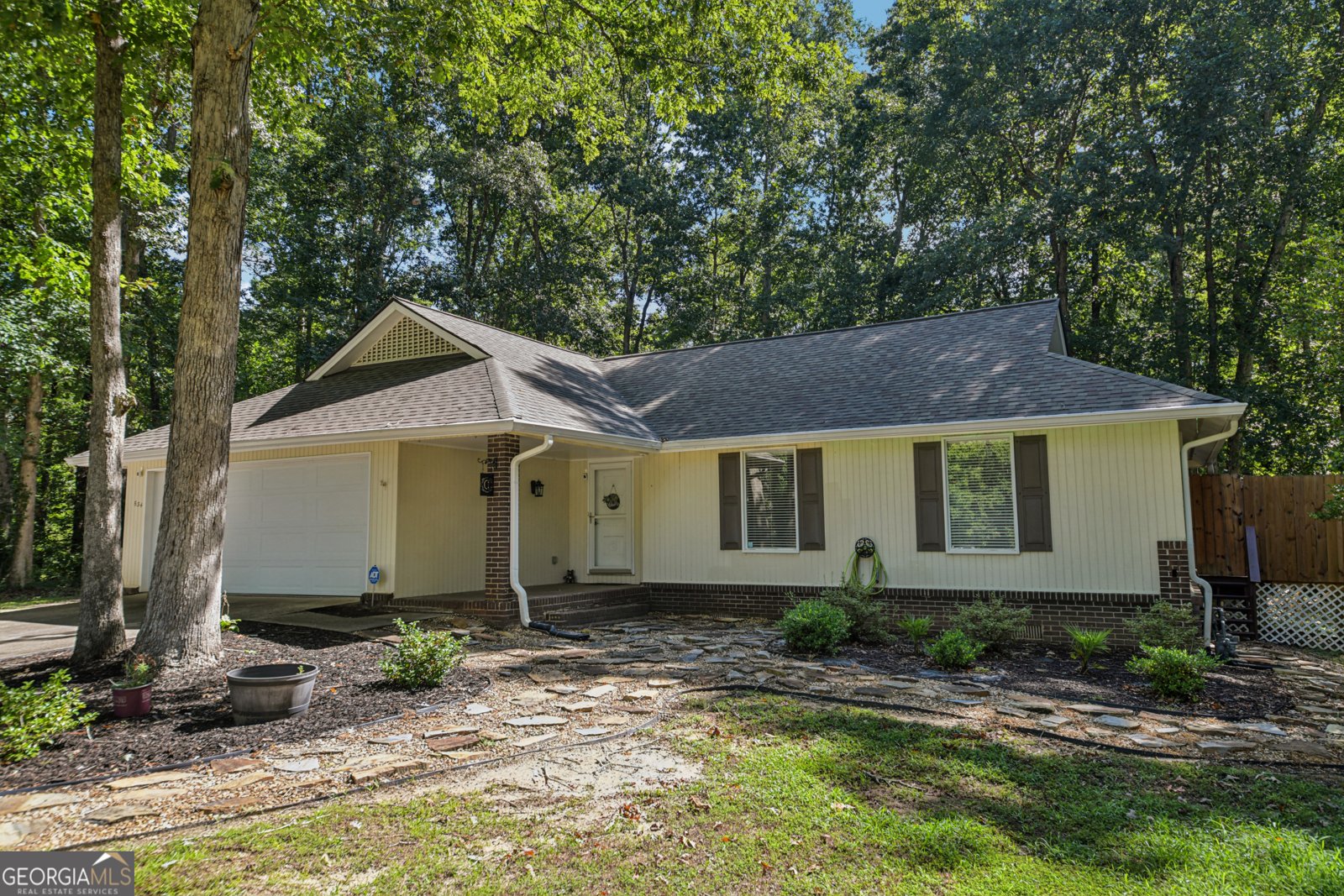 634 Knollwood Circle Conyers - 2