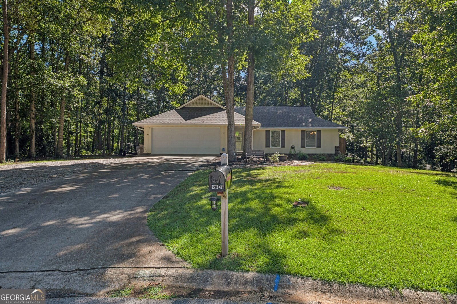 634 Knollwood Circle Conyers - 3