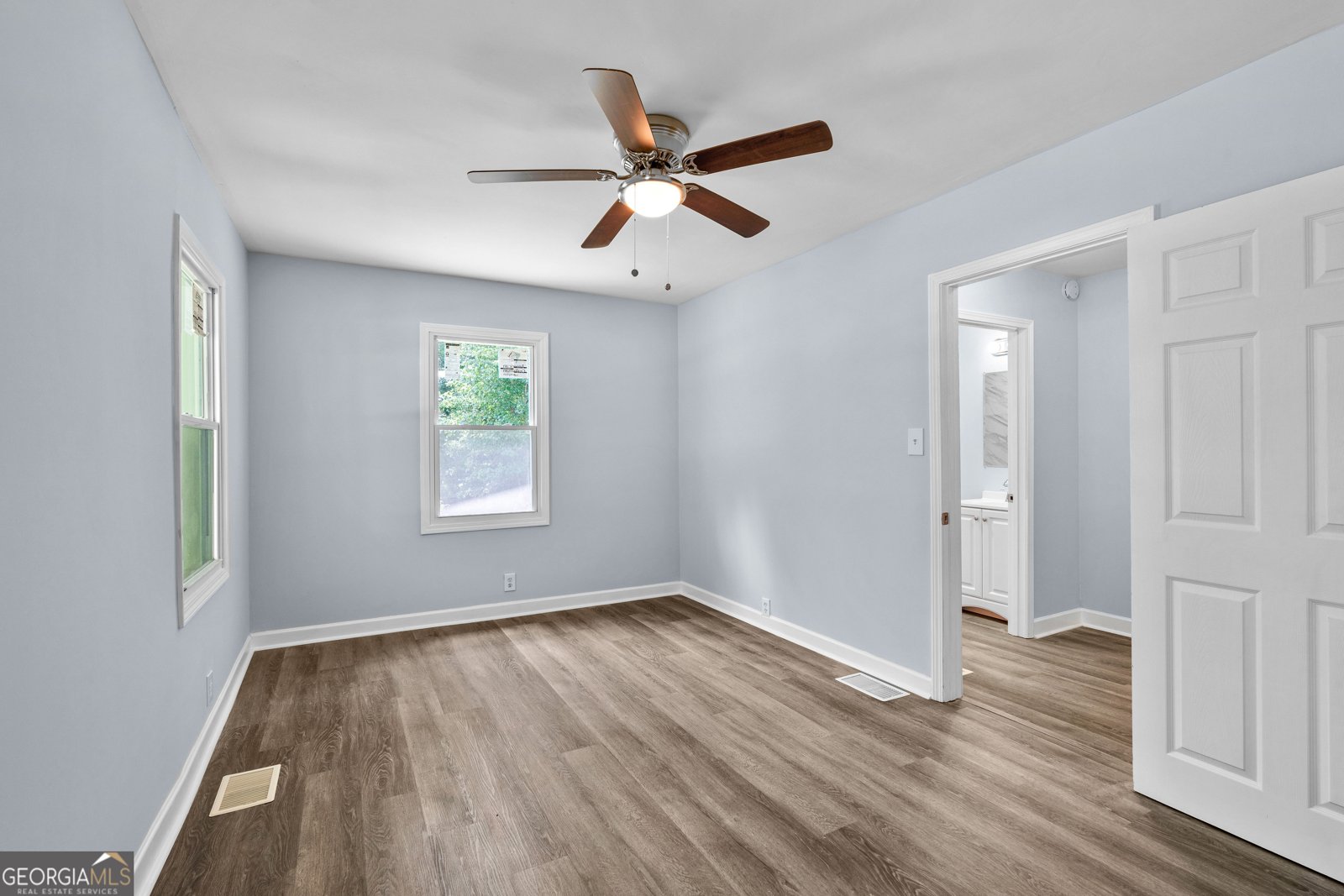 2322 Ewing Street Atlanta - 24