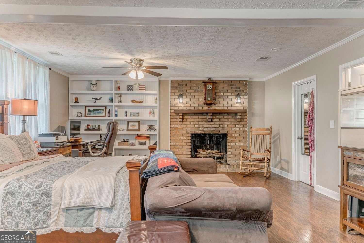 1546 West Oak Drive Drive Marietta - 33