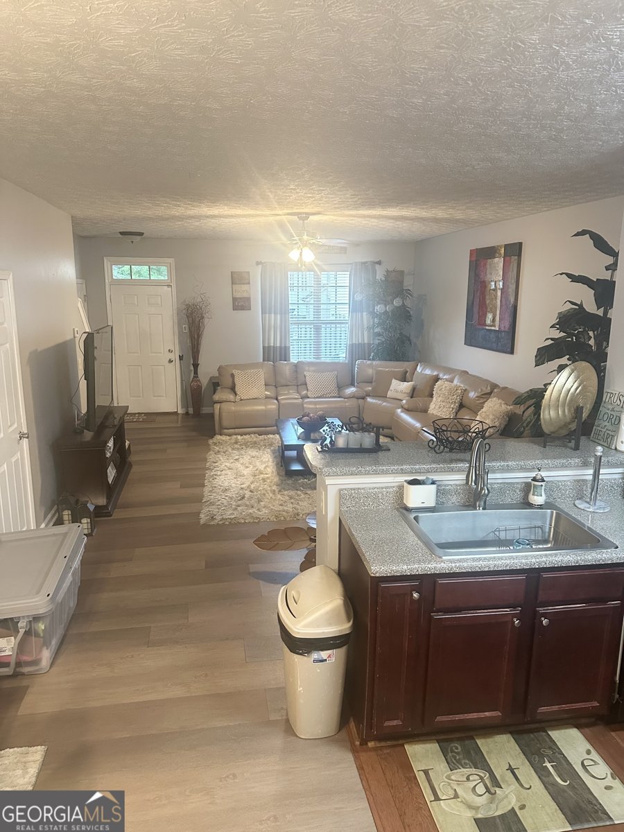 4249 High Park Lane East Point - 3