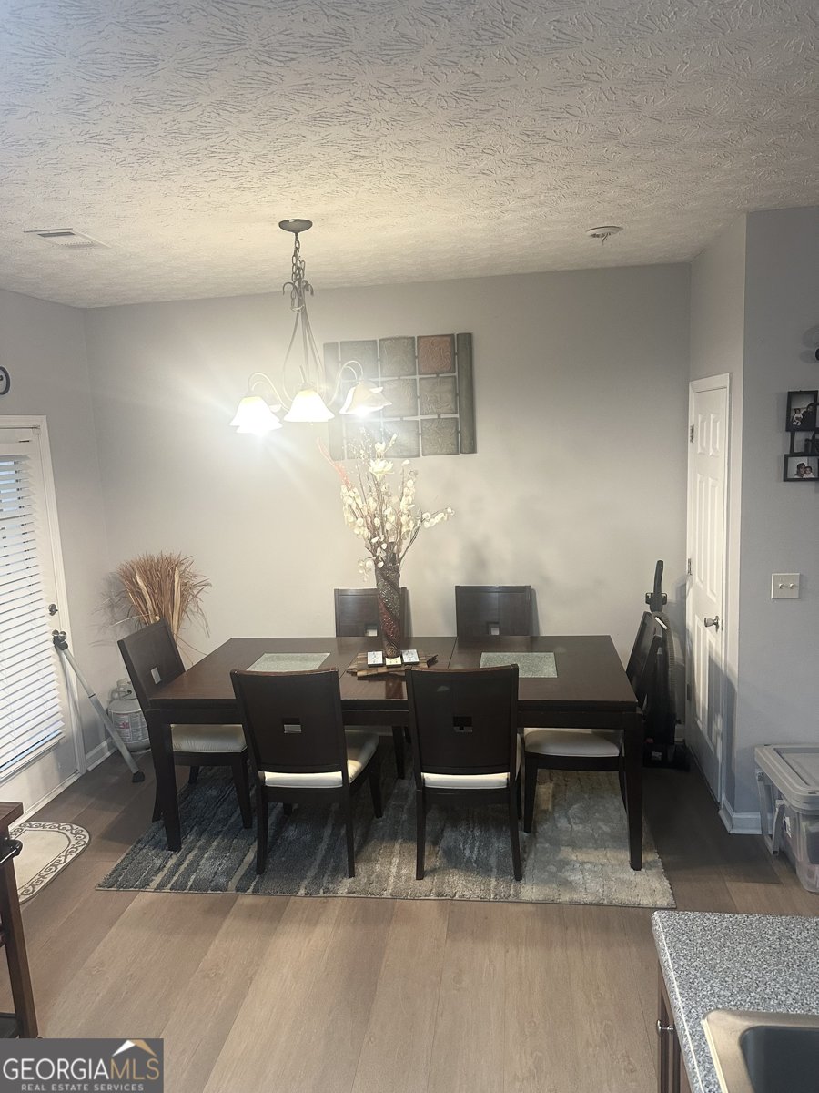 4249 High Park Lane East Point - 6