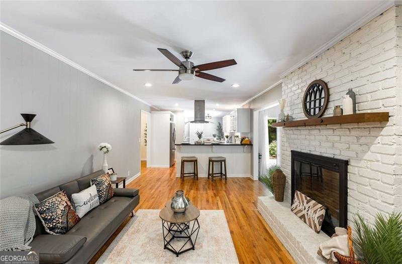 2931 EVANS WOODS Drive Atlanta - 16