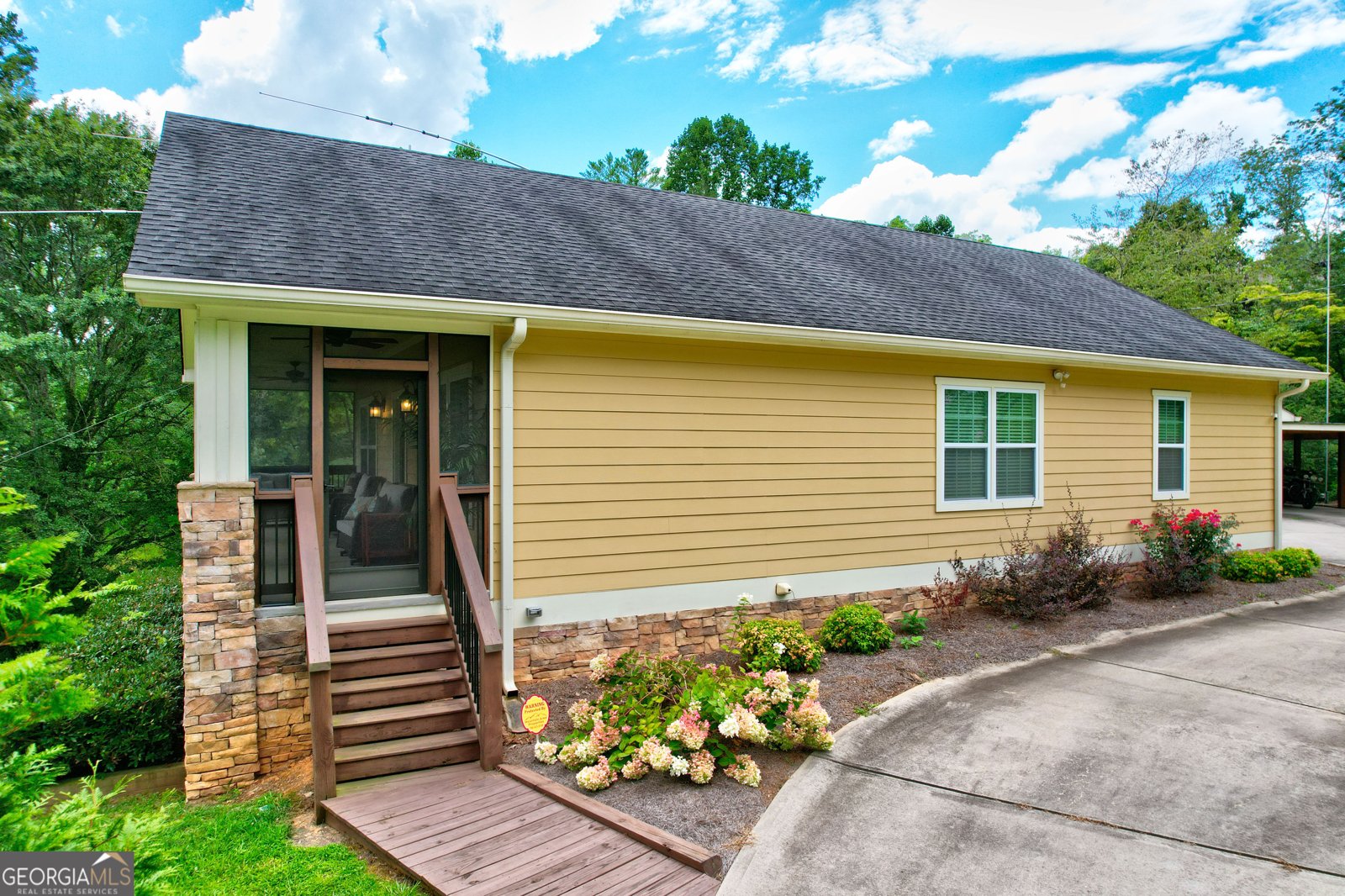 18 Depot Street Blue Ridge - 4