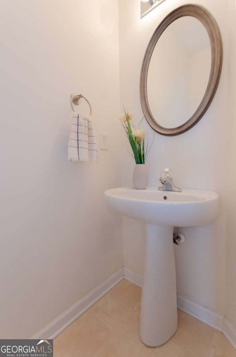 636 Kenridge Way Suwanee - 12