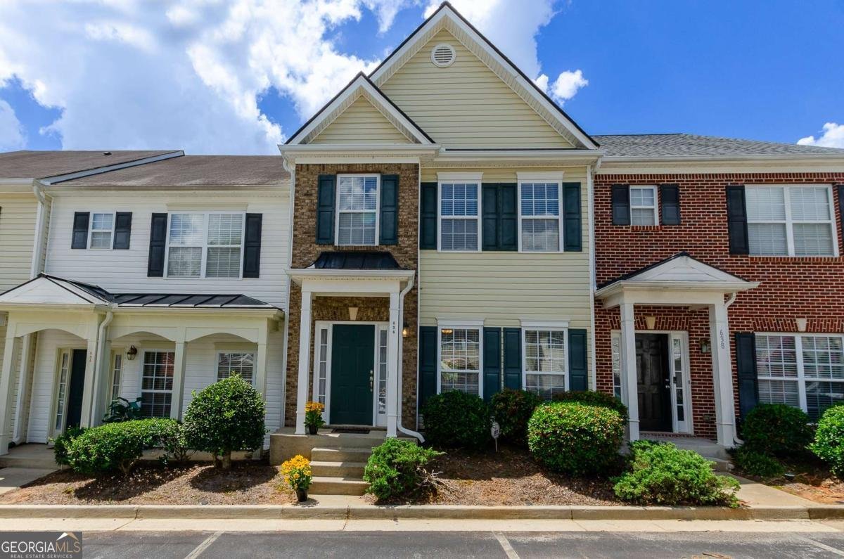 636 Kenridge Way Suwanee - 2