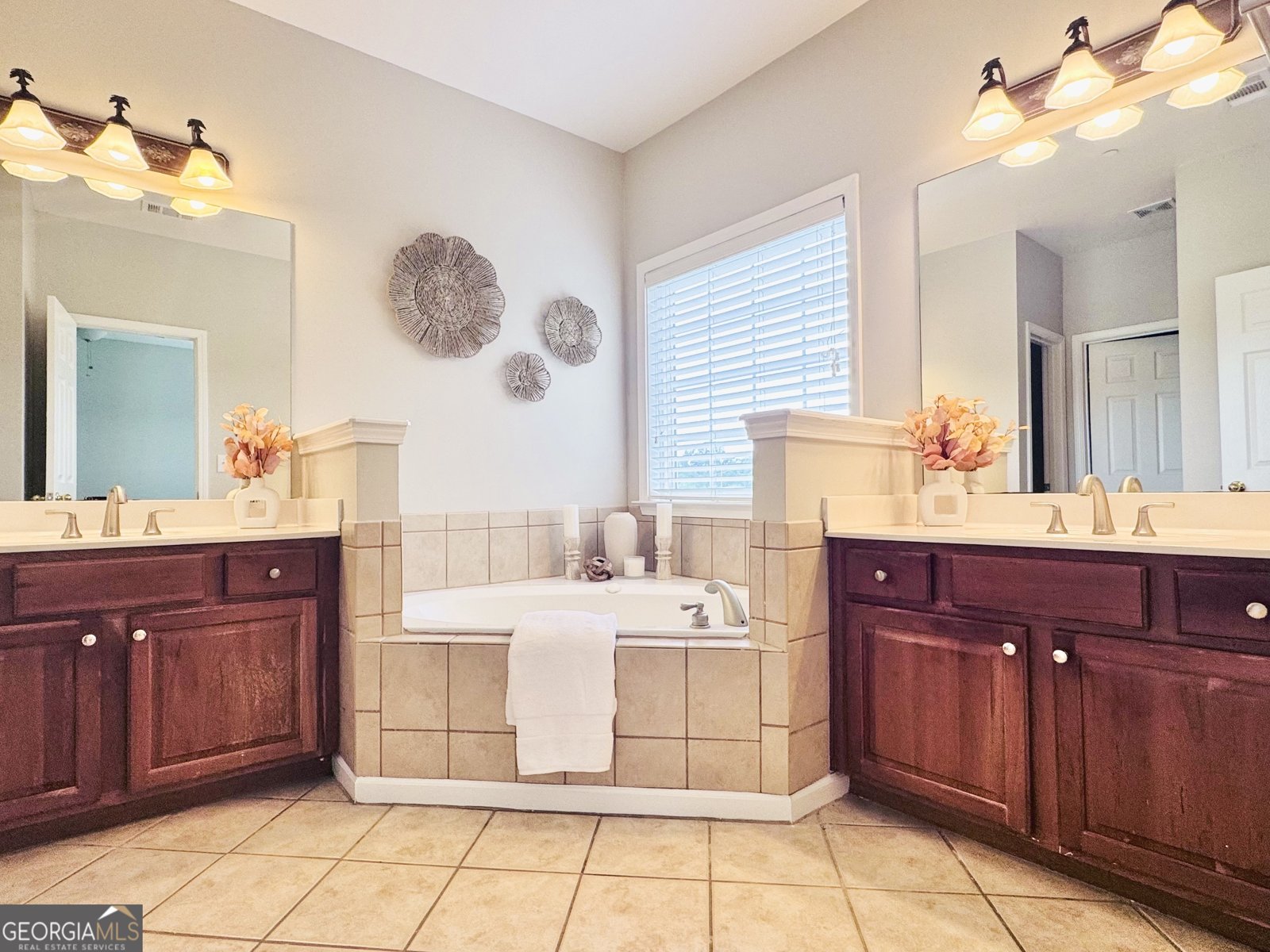 308 Holbrook Road Smyrna - 34