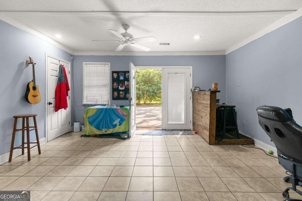138 Mackay Drive Brunswick - 19