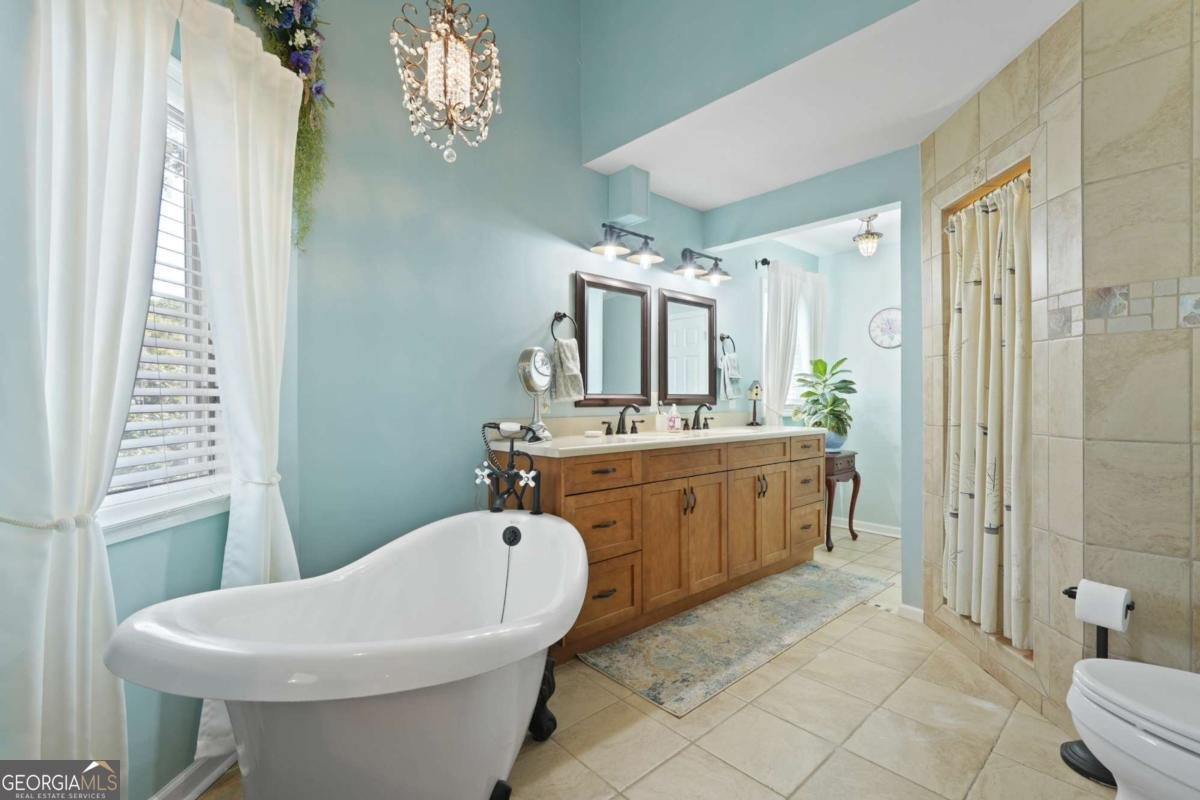 10 Pinetree Road Midway - 21