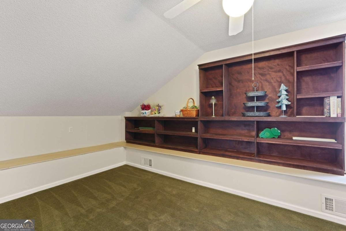 10 Pinetree Road Midway - 27