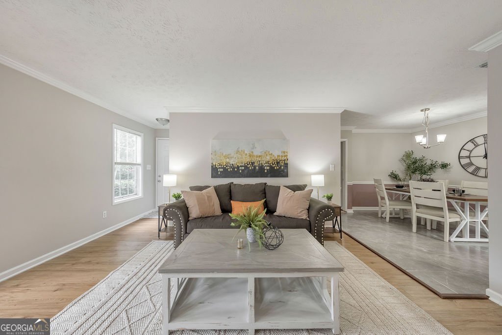 906 Augusta Drive Marietta - 2