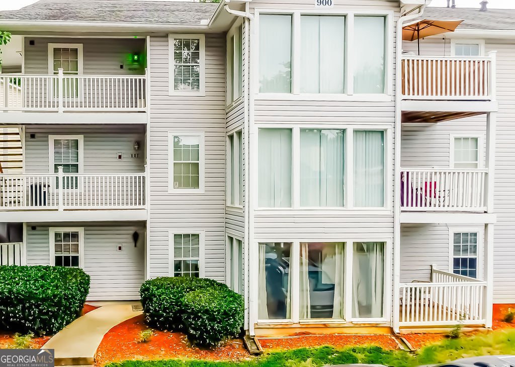 906 Augusta Drive Marietta - 31