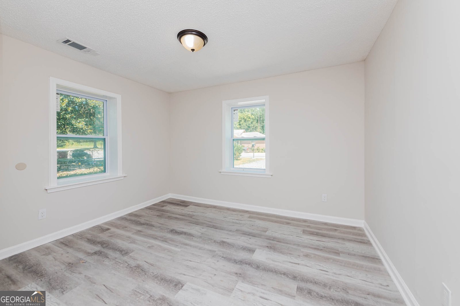 3584 Log Cabin Drive Macon - 13