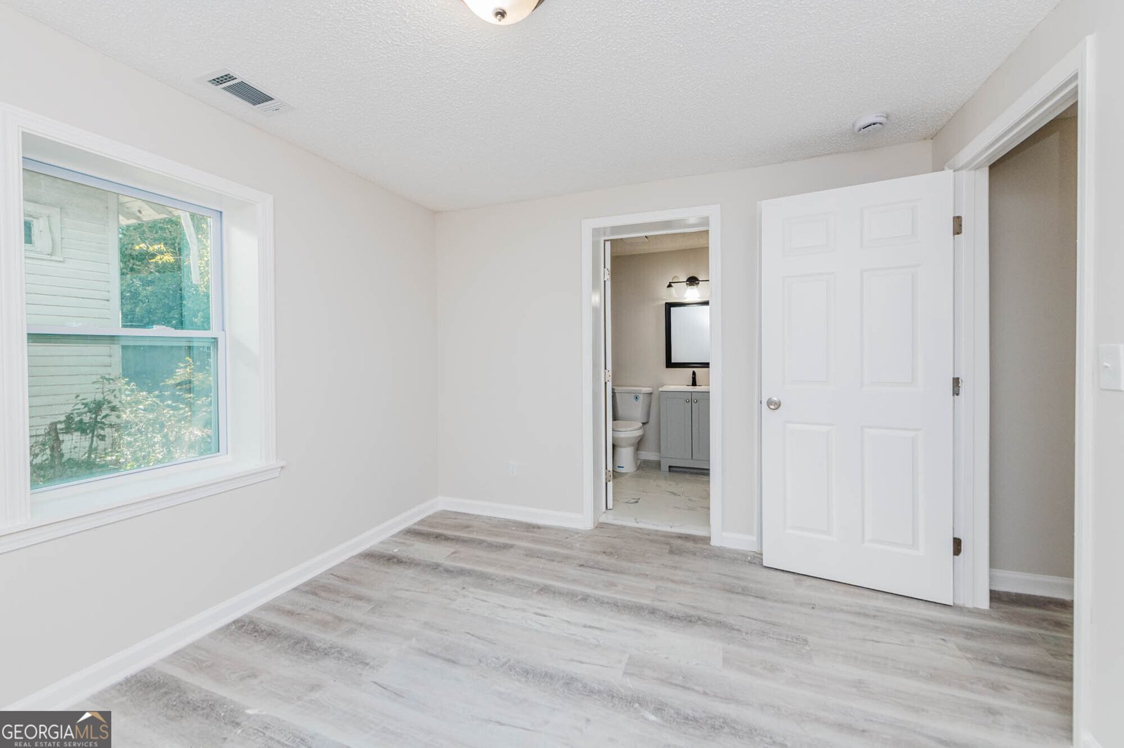 3584 Log Cabin Drive Macon - 26
