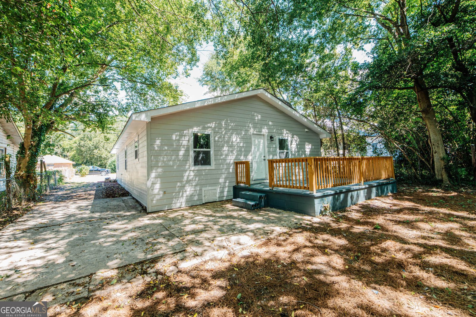3584 Log Cabin Drive Macon - 32