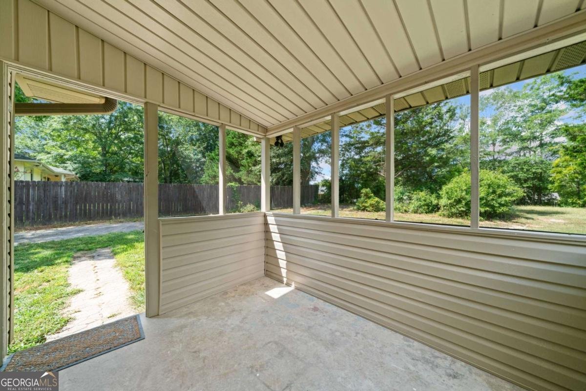 232 Hilltop Lane Toccoa - 16