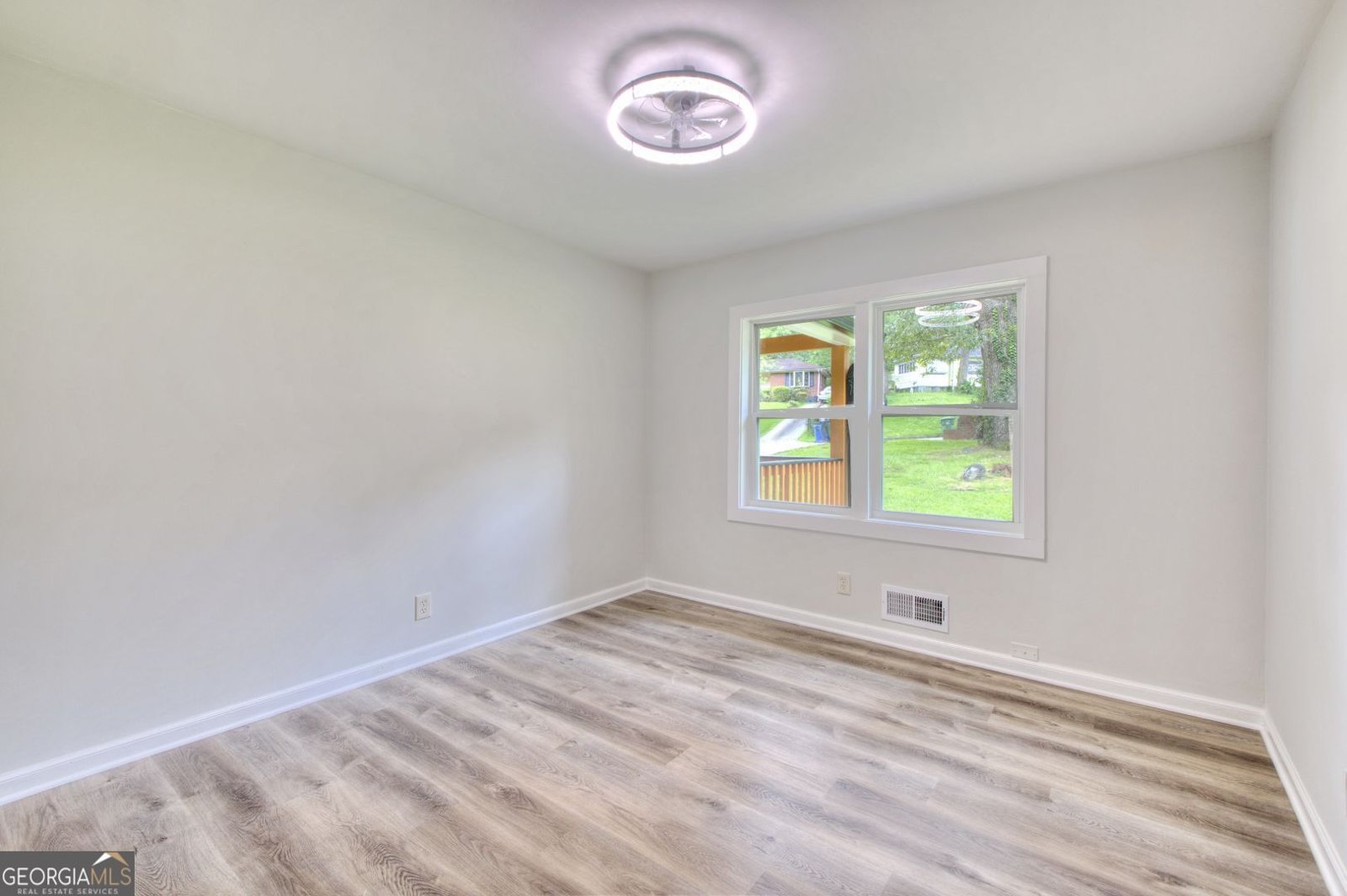 1297 Lockhaven Circle Atlanta - 1