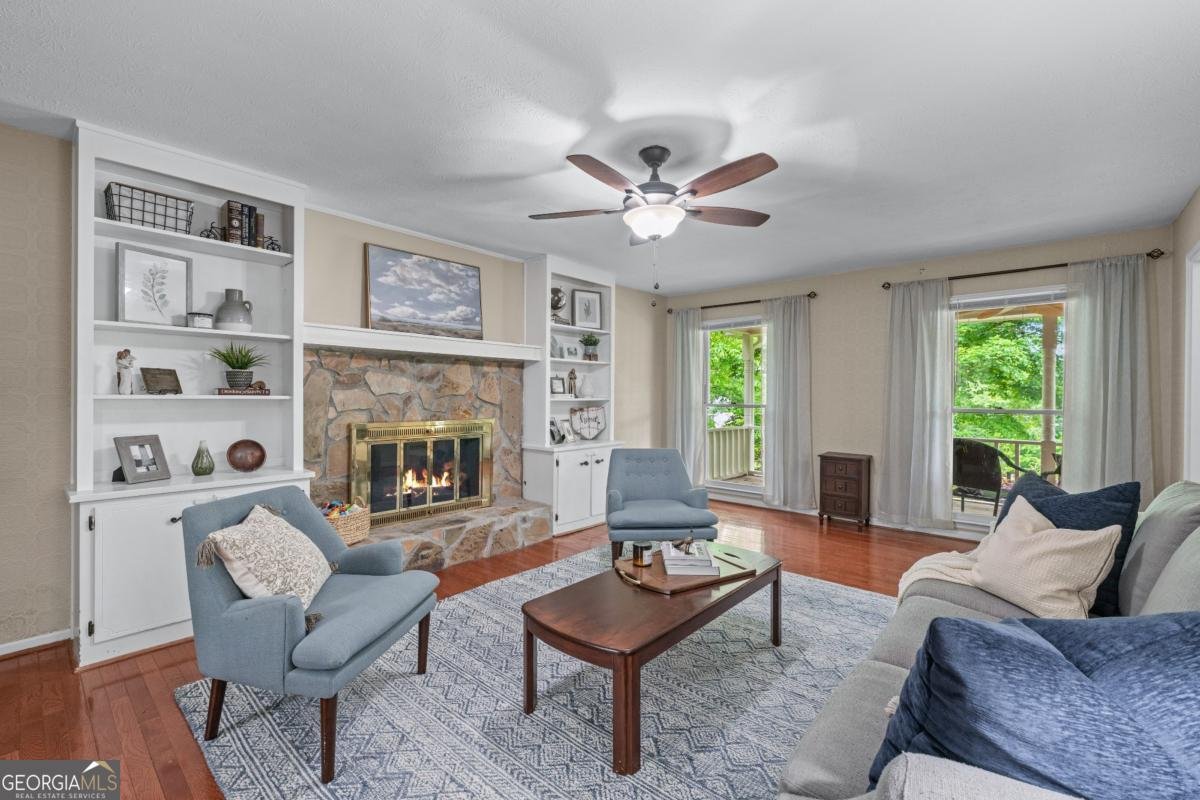 1870 Shoreline Trace Grayson - 10