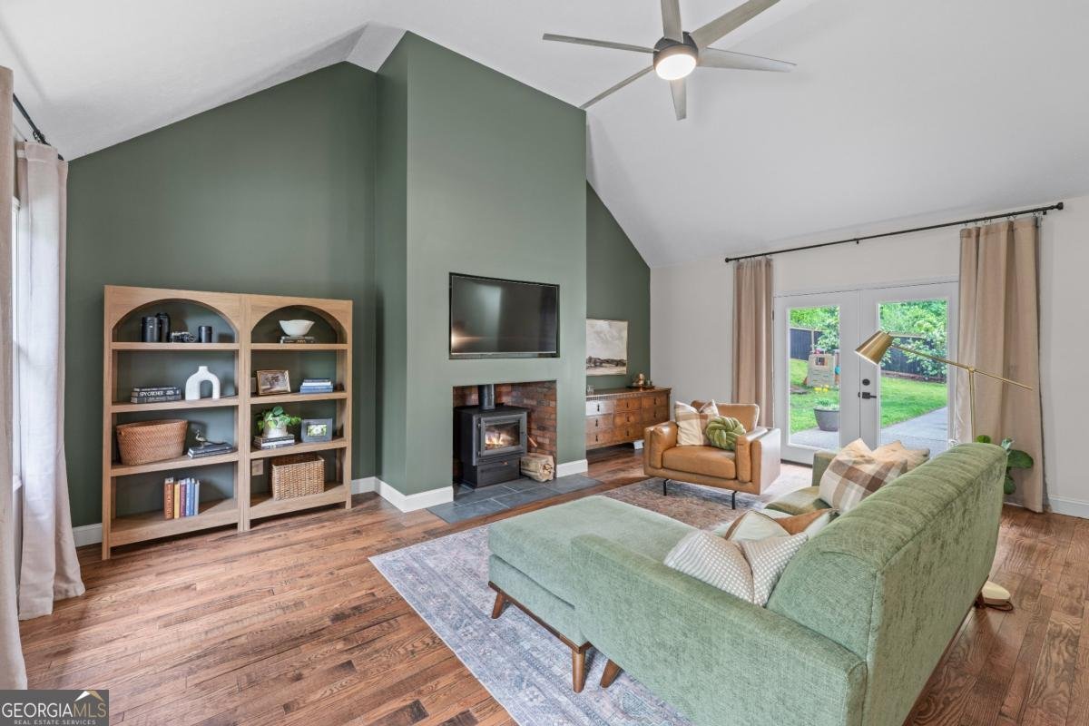 1870 Shoreline Trace Grayson - 36