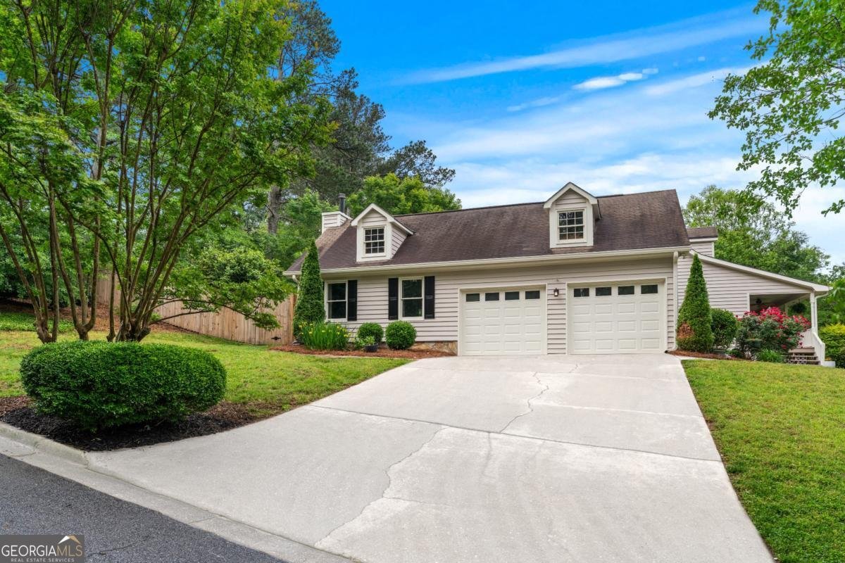1870 Shoreline Trace Grayson - 48