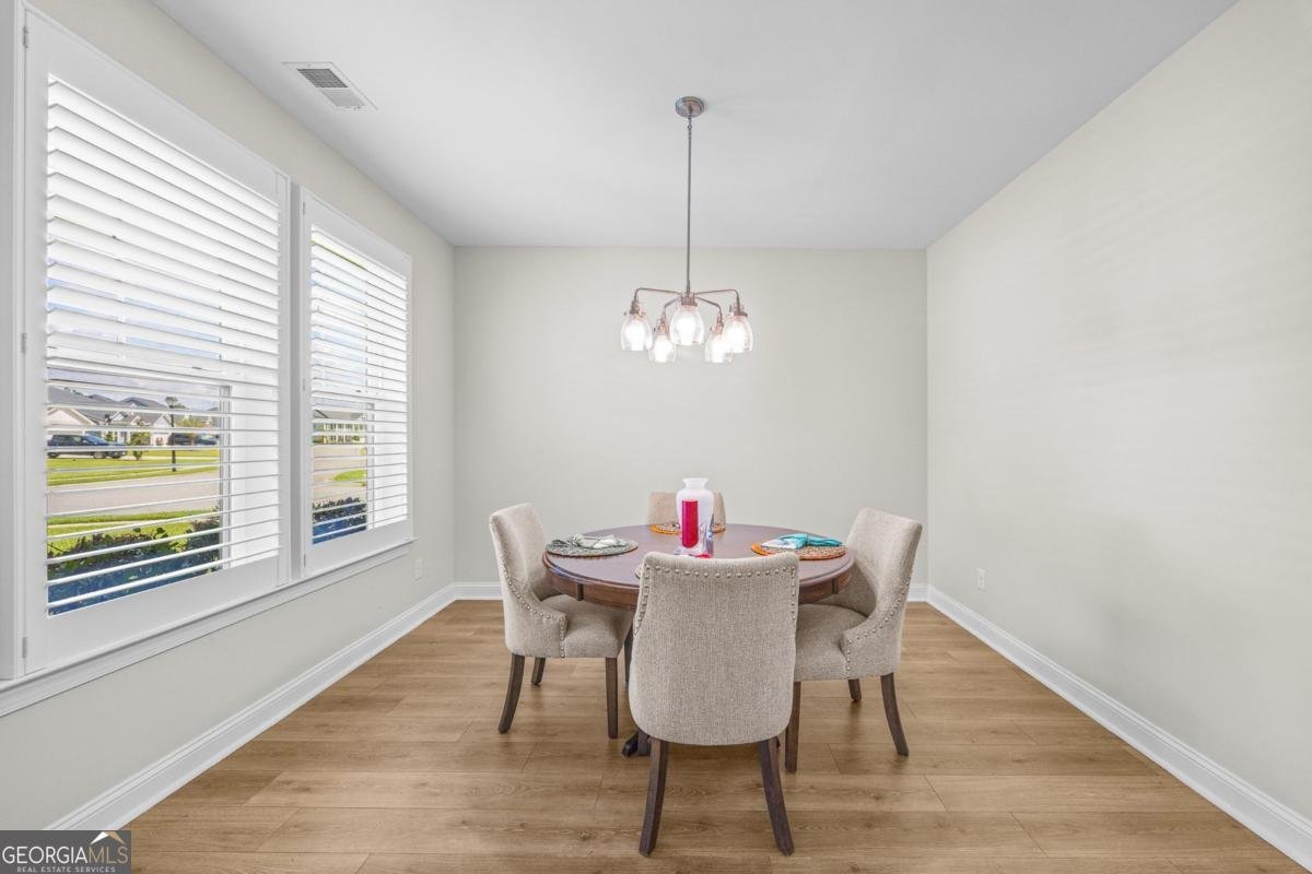 260 Mcqueen Drive Pooler - 11