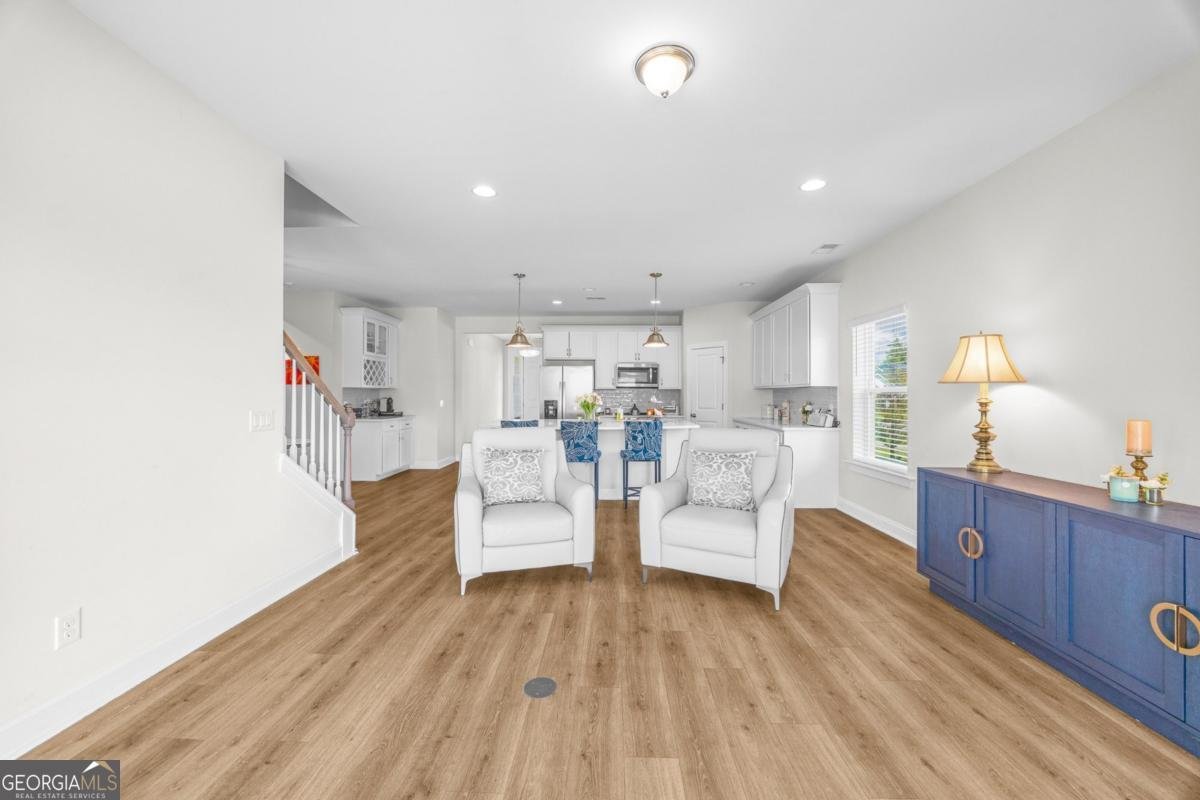 260 Mcqueen Drive Pooler - 24