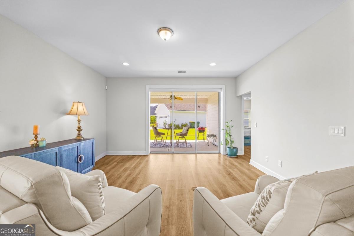 260 Mcqueen Drive Pooler - 25