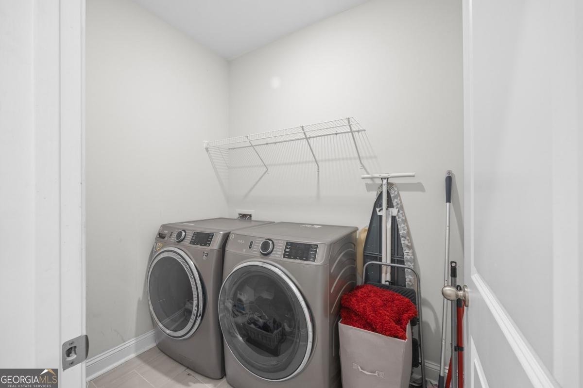 260 Mcqueen Drive Pooler - 27