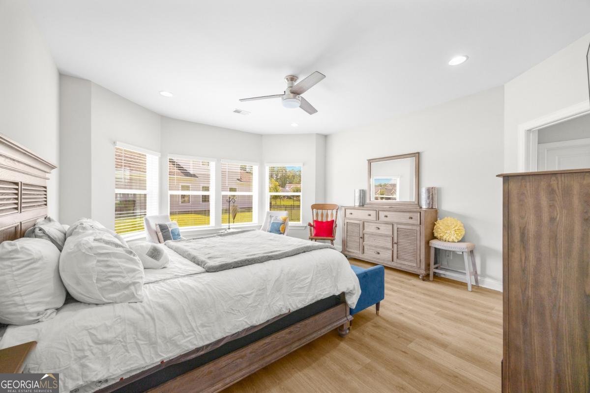 260 Mcqueen Drive Pooler - 33