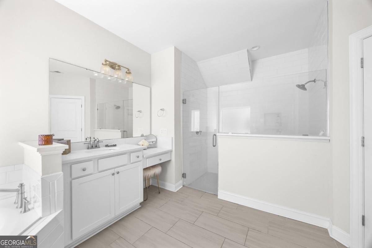 260 Mcqueen Drive Pooler - 37
