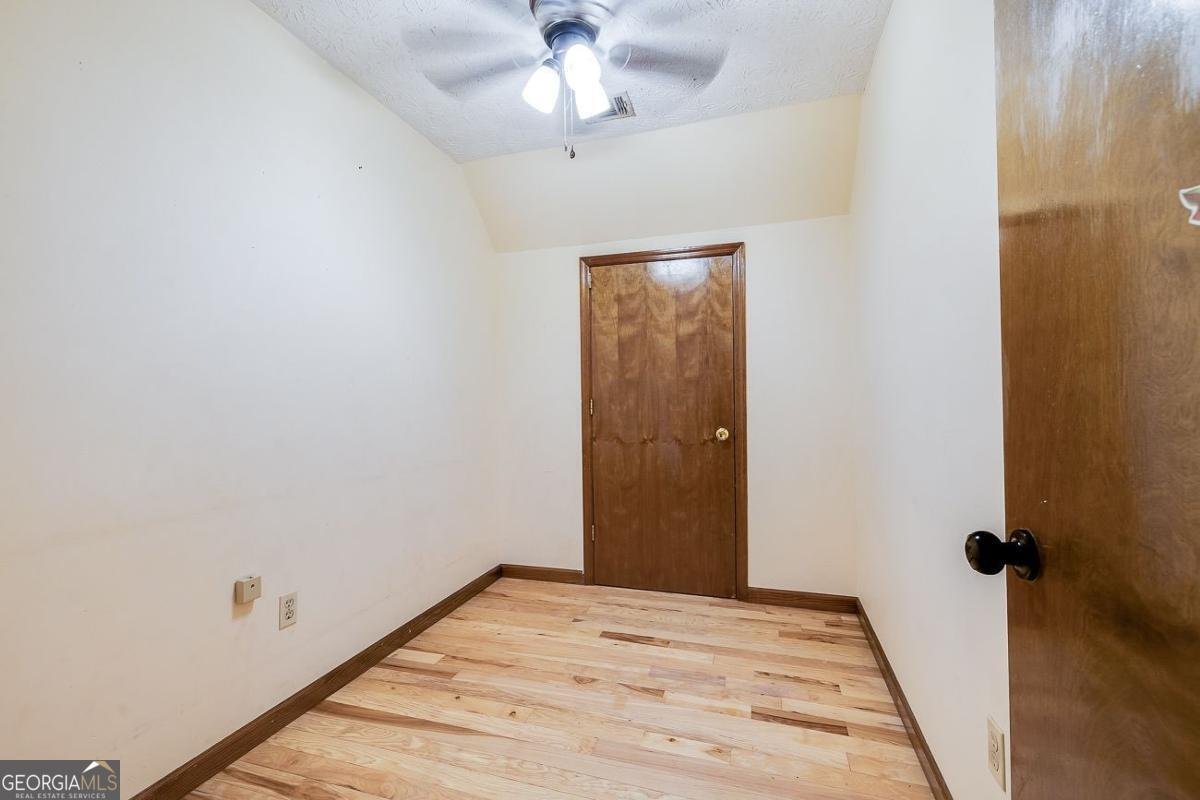 194 Deerfield Drive Springfield - 34